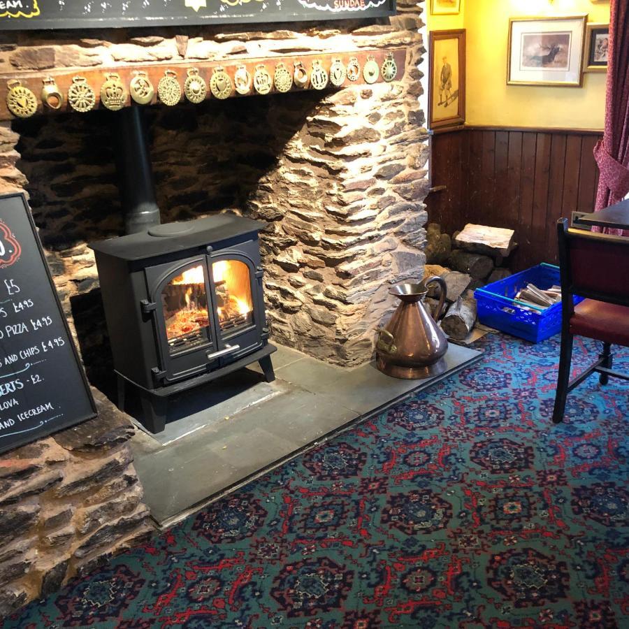 Raleghs Cross Inn Clatworthy Exterior foto